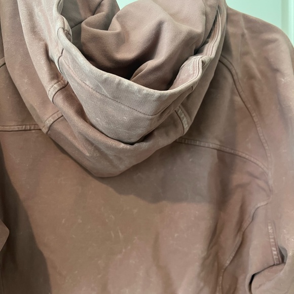 Lululemon sweatshirt. Worn once- super soft! - Picture 3 of 4